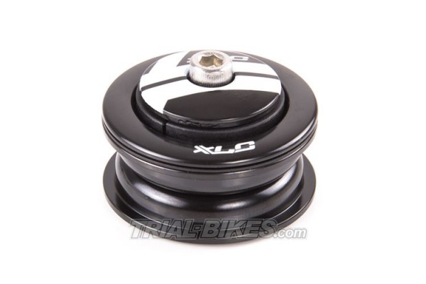 Dirección Semi-integrada XLC A42E