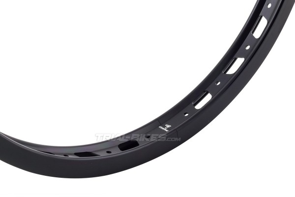 Clean 20'' Front Rim
