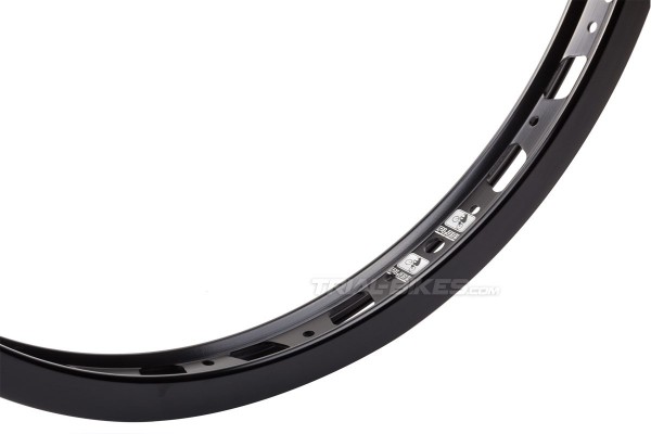 Llanta delantera Play KII 20''