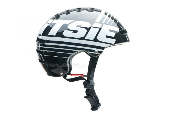 Jitsie Airtime 2 Black Helmet