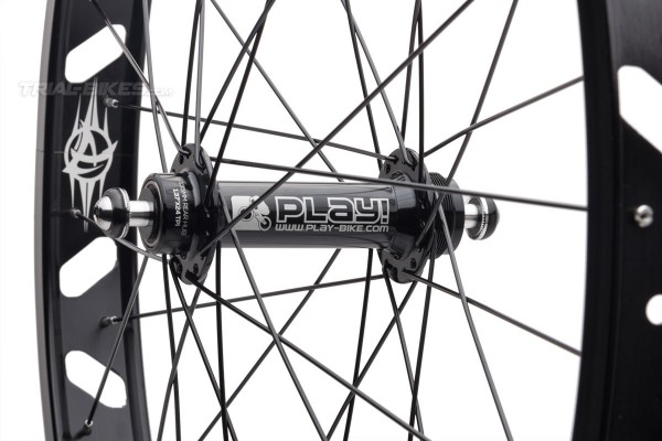 Rueda trasera Play KII 26'' HS