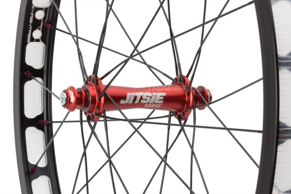 Rueda delantera Hashtagg 20'' + Buje Jitsie Race HS