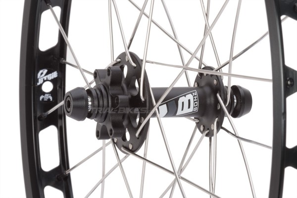 Rueda delantera Jitsie / Bonz 20'' Disco