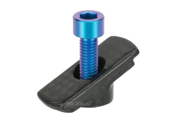 Tapón de potencia Clean Carbono (C/ tornillo de titanio)