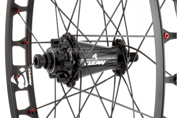Rueda delantera Clean X3 PRO 20” Disco Eje Pasante